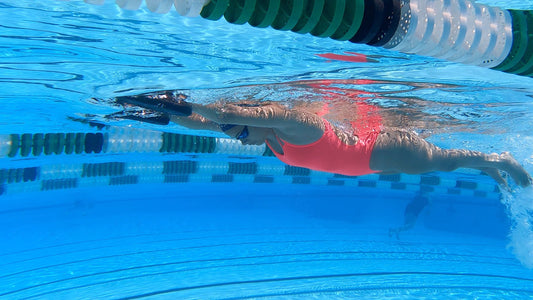 How Dual Boards Help Disabled Swimmer Davi Overcome Challenges and Achieve Her Dreams